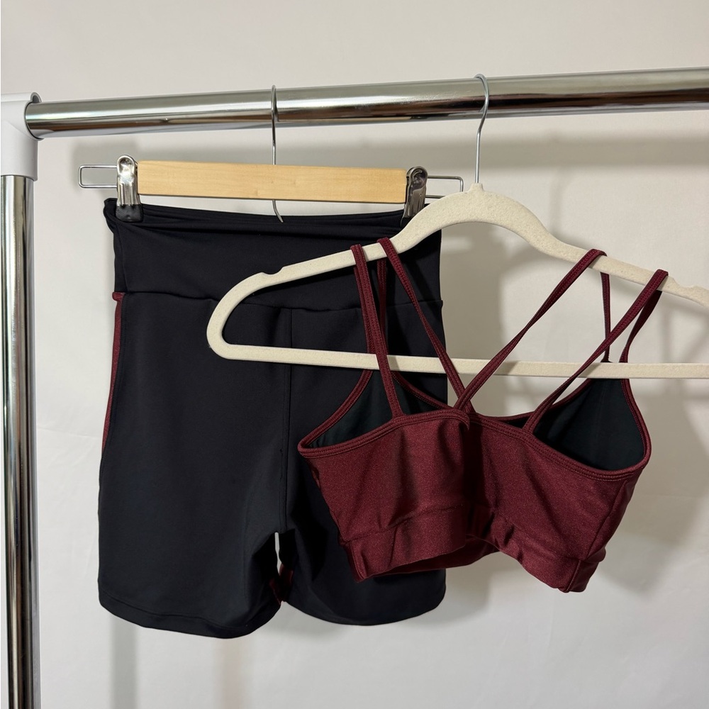Matching Activewear Set Burgundy Black Sports Bra Biker Shorts Workout Set - Picture 3 of 13